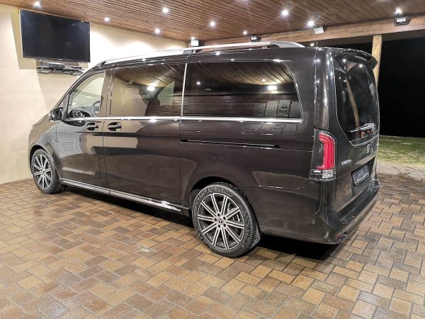 MERCEDES-BENZ  V300d Exclusive - Image 3