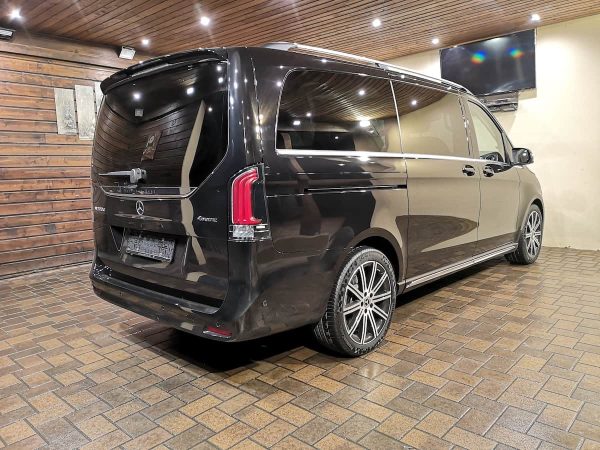 MERCEDES-BENZ  V300d Exclusive - Image 5