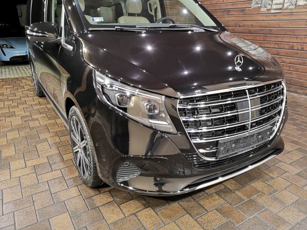 MERCEDES-BENZ  V300d Exclusive - Image 8