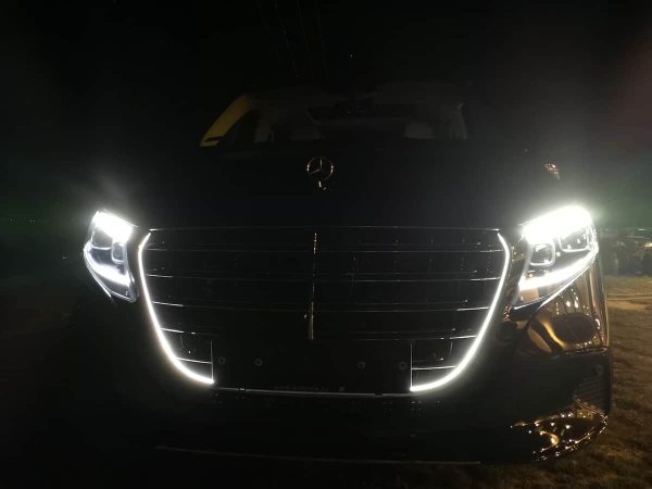 MERCEDES-BENZ  V300d Exclusive - Image 9
