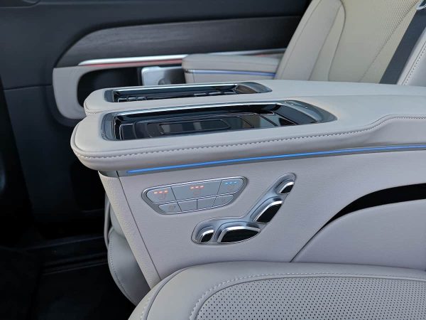 MERCEDES-BENZ  V300d Exclusive - Image 21