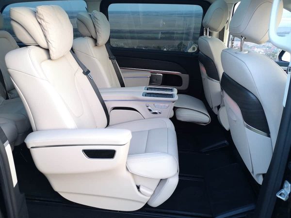 MERCEDES-BENZ  V300d Exclusive - Image 22