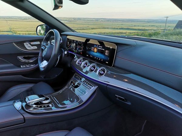 MERCEDES-BENZ AMG E 53 CABRIO - Image 25