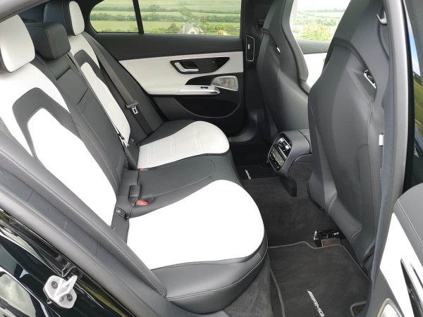MERCEDES-BENZ AMG E 53 Plug-in hybrid - Image 26