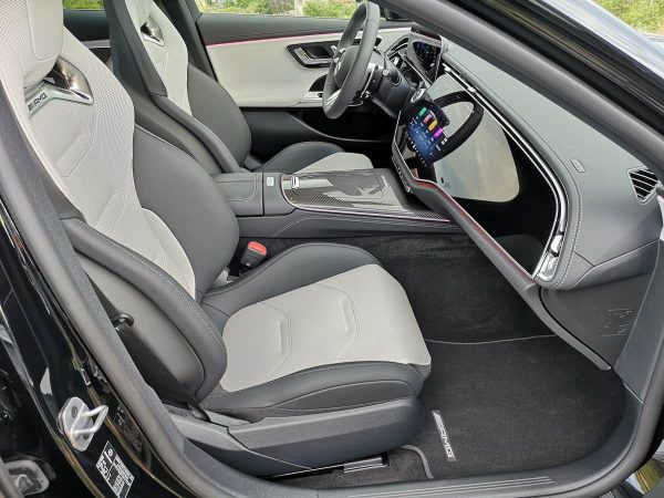 MERCEDES-BENZ AMG E 53 Plug-in hybrid - Image 21
