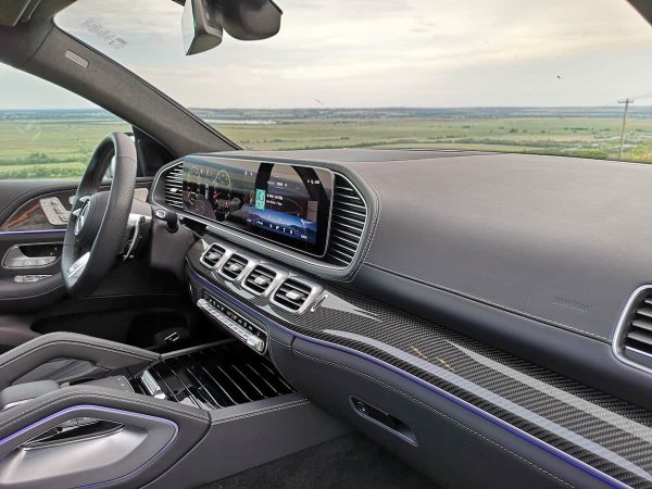 MERCEDES-AMG GLE 63 - Image 24