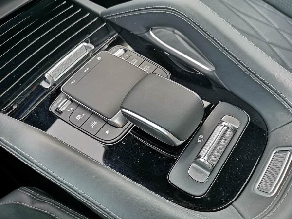 MERCEDES-AMG GLE 63 - Image 18