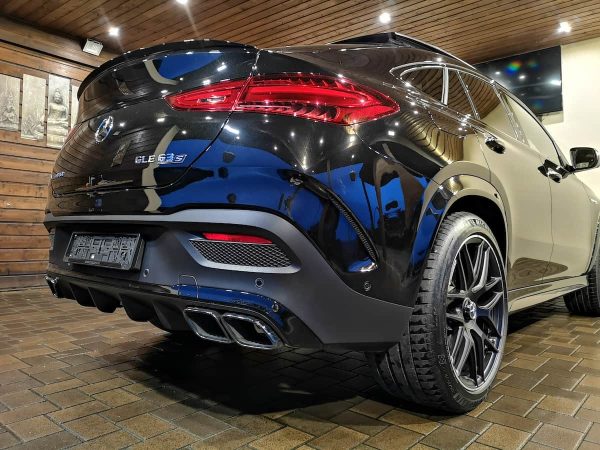 MERCEDES-AMG GLE 63 - Image 7