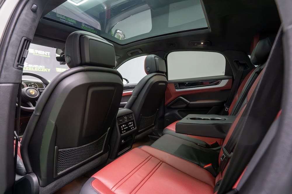 PORSCHE CAYENNE Coupé Turbo E-Hybrid - Image 15