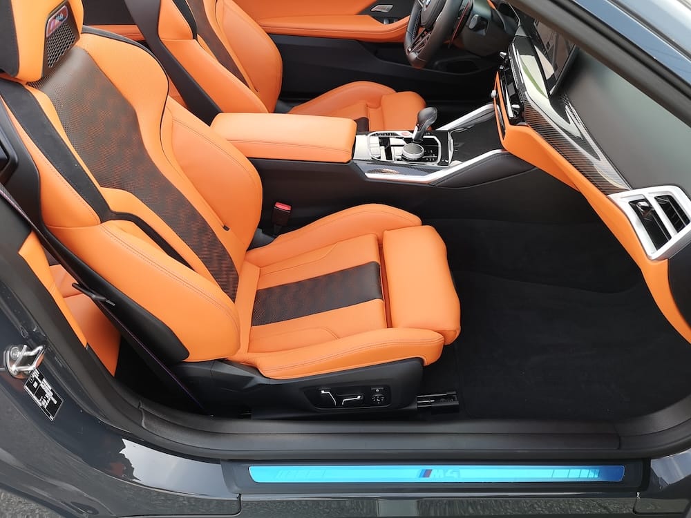 BMW M4 Competition xDrive Cabrio - Image 26