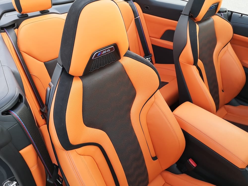 BMW M4 Competition xDrive Cabrio - Image 25