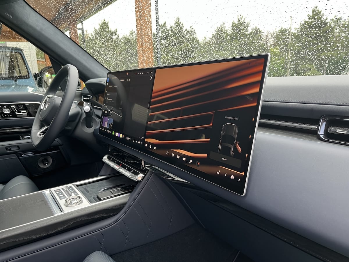 ZEEKR 9X ULTRA - Image 19