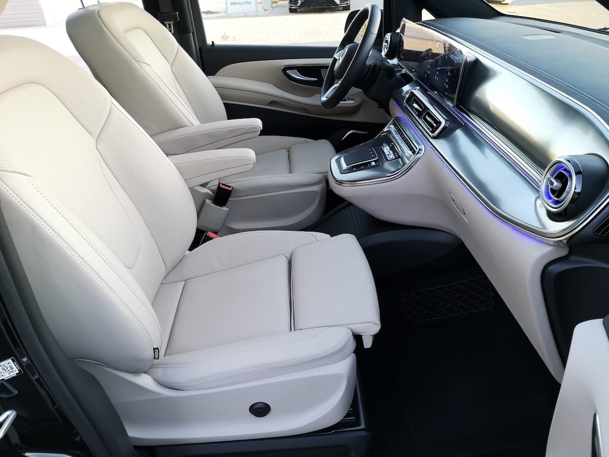 MERCEDES-BENZ V300D PREMIUM - Image 20