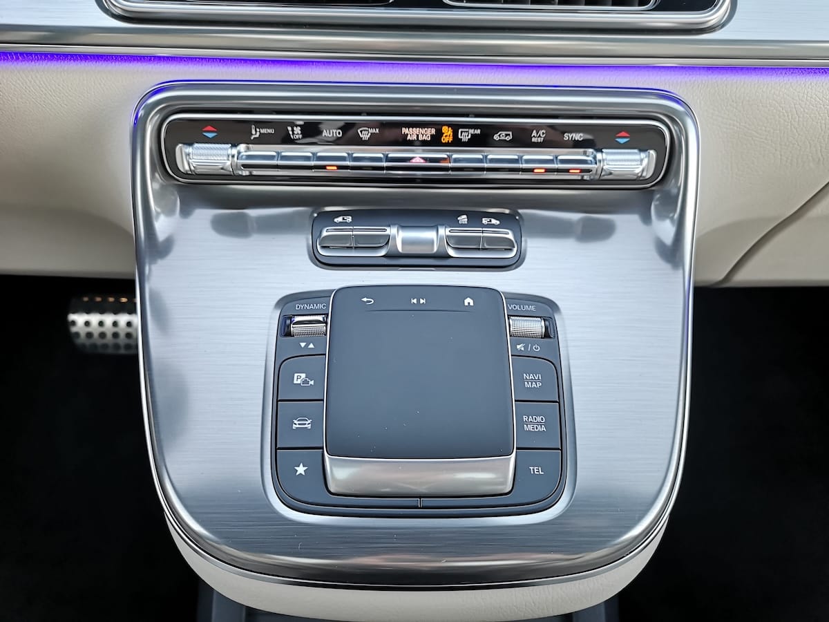 MERCEDES-BENZ V300D PREMIUM - Image 14